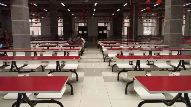二餐厅.jpg